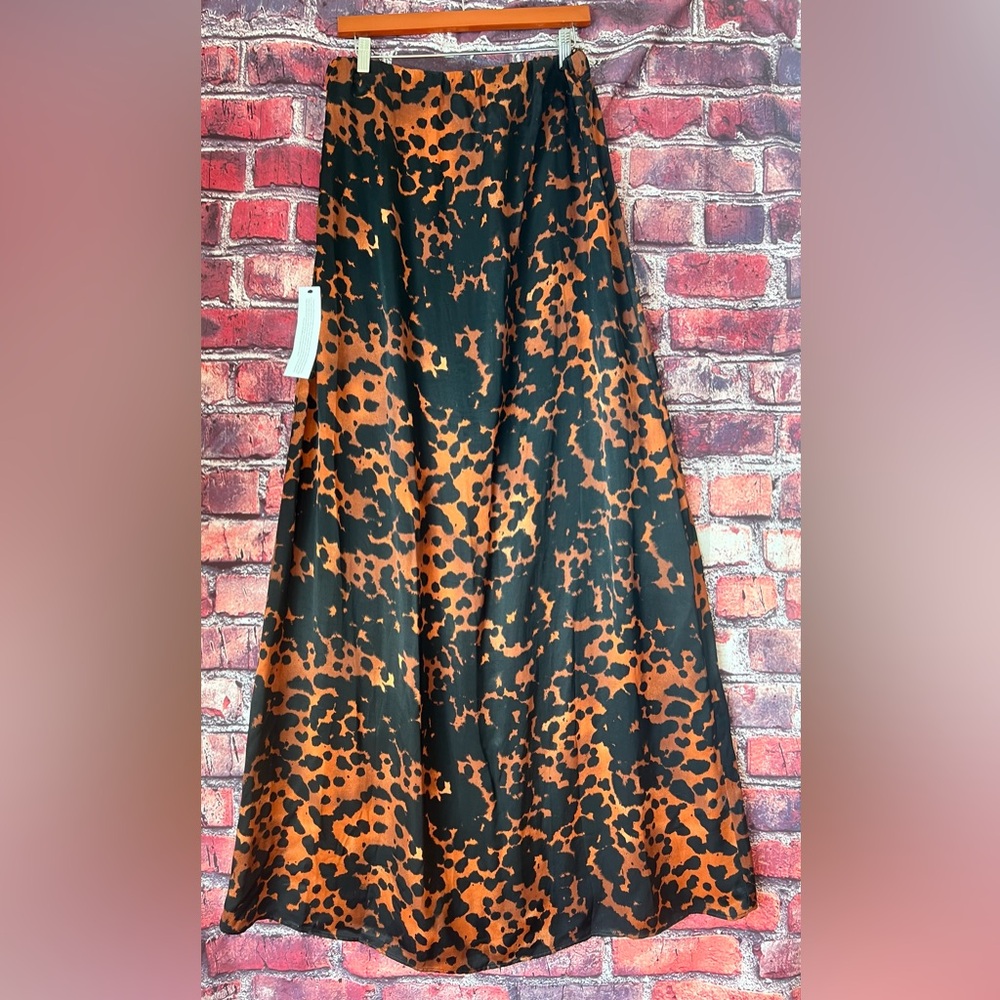 Topshop Maxi Animal-print Skirt in Black and Orange